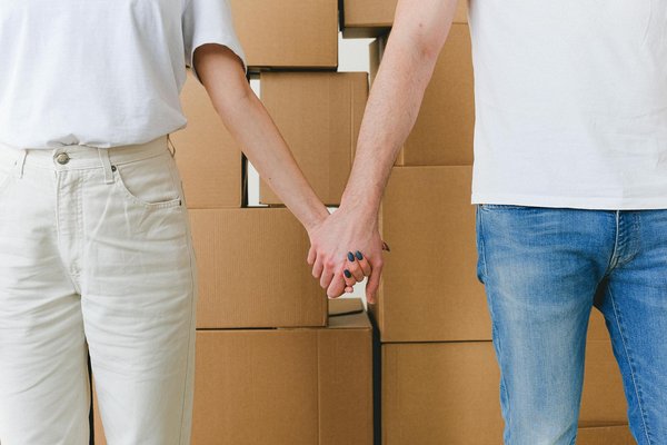 Comprendre les bornes de connexion : choix et avantages essentiels