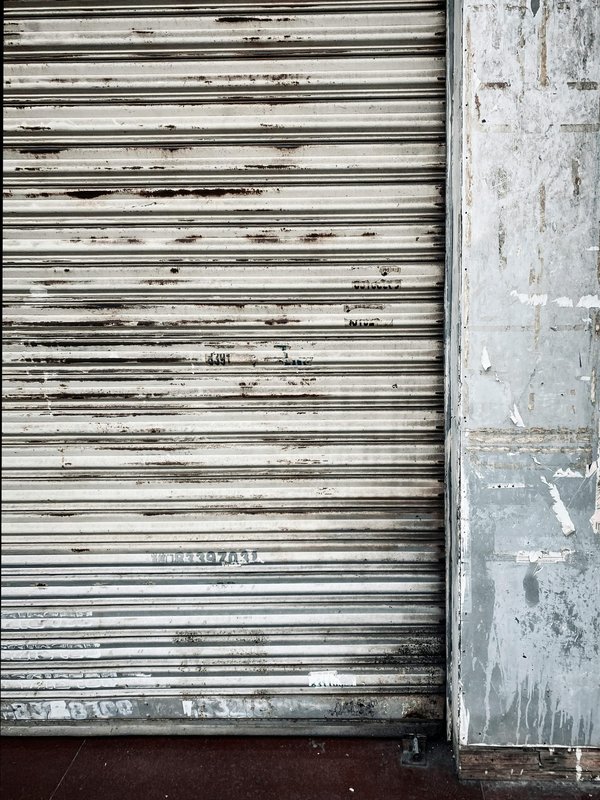 Installation de volets roulants : sécurité et économies garanties